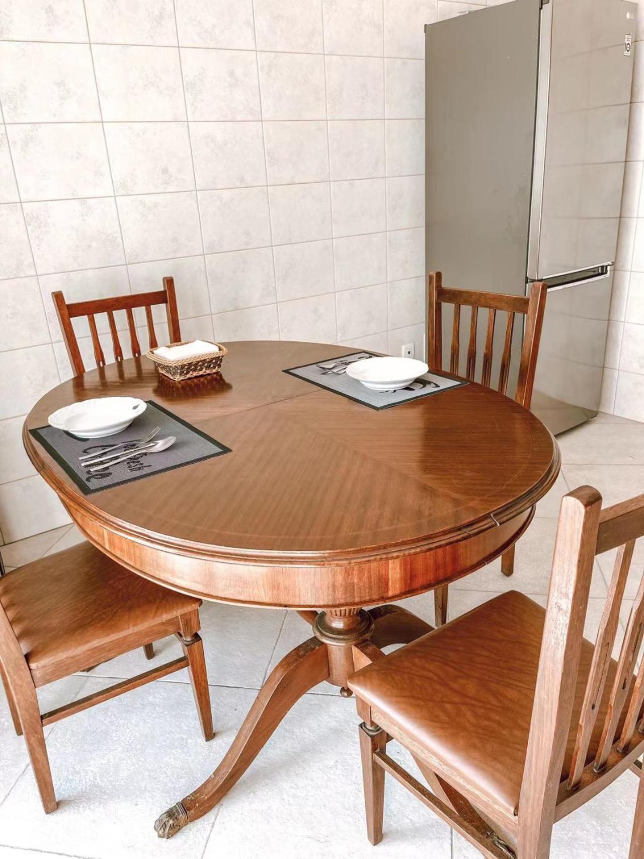 Seaside Room In A Peniche Townhouse Featuring A Private Bathroom And Shared Access To The Swimming Pool And Kitchen Atouguia Da Baleia Εξωτερικό φωτογραφία